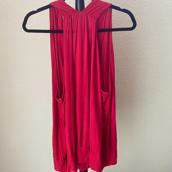 SALE: LANE BRYANT  Red, Sleeveless, Vee Neck Top, 26/28 - Picture 2 of 4